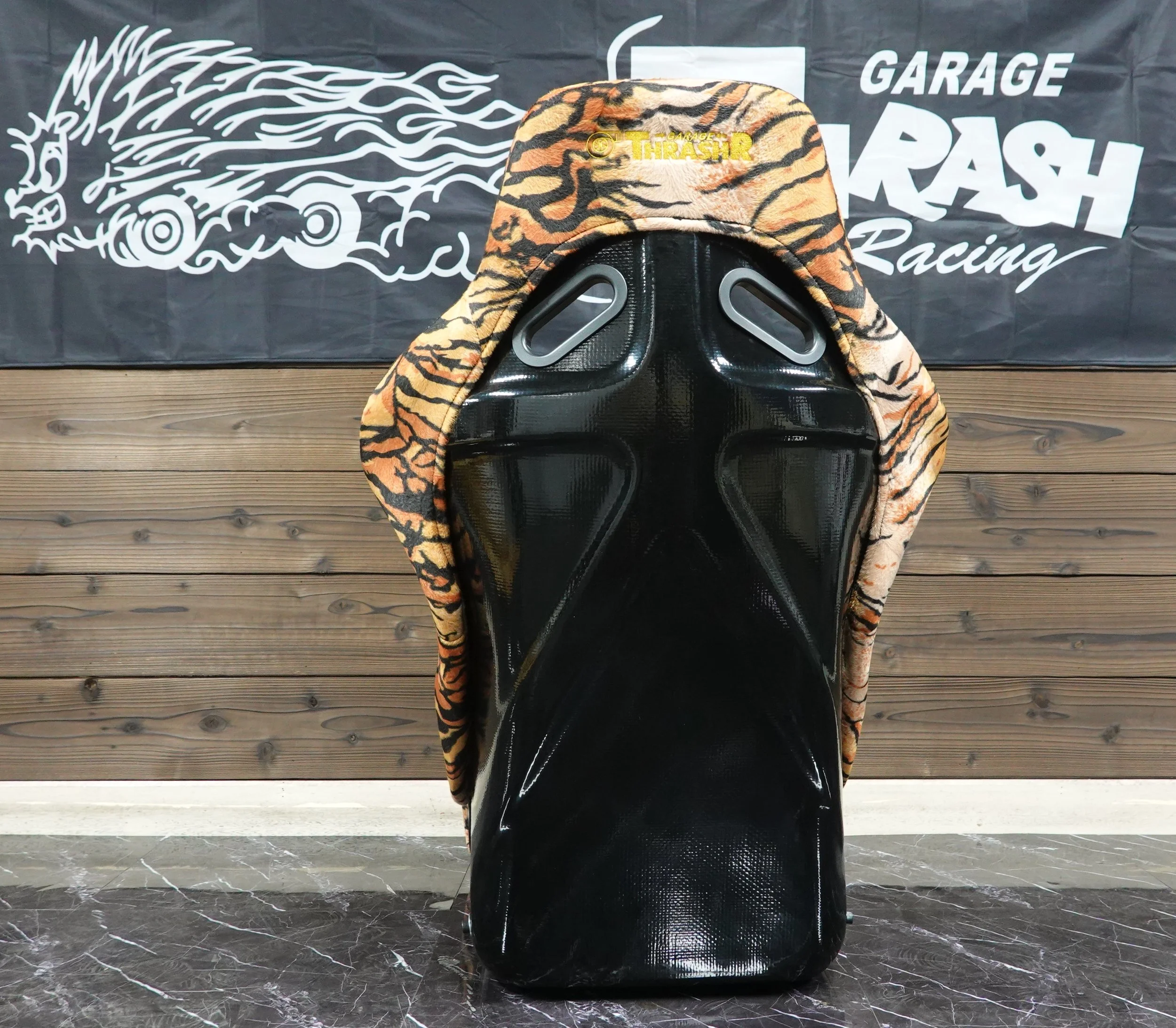 フロアスタンド RASH フロアスタンド RASH Street Spec α (Alpha) — Thrash Racing